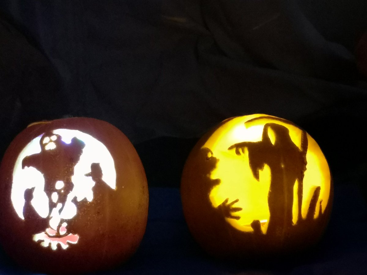 helzred's tweet photo. #LNERTeamImps, a couple of carvings ghost story and grim reaper. https://t.co/XY42eeWETX