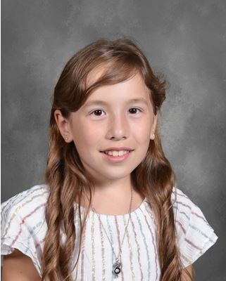 SpringfieldSD's tweet photo. Congratulations to ETR's Writer of the Week! Sara's use of figurative language in a narrative about an exciting event stood out among the entries. Thank you to all who submitted their work for consideration. #thewritingcenter https://t.co/wLeWNu6mP3