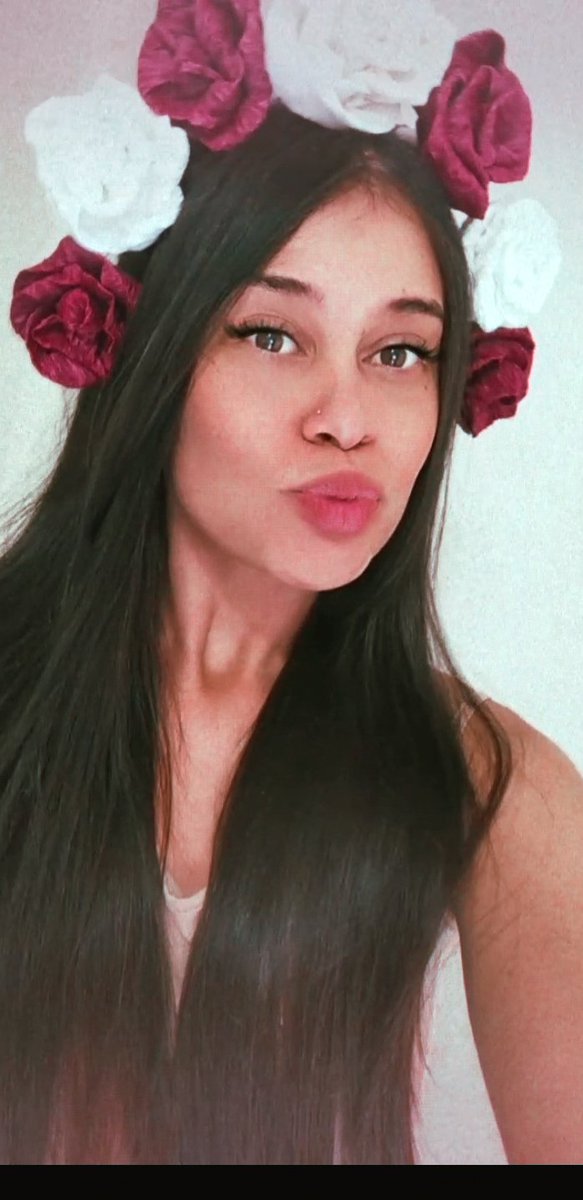 malu01547761's tweet photo. Awnnnnn❤❤... O que será que eu vou aprontar dessa vez???
#maluvilhosa https://t.co/OT1D97af1O