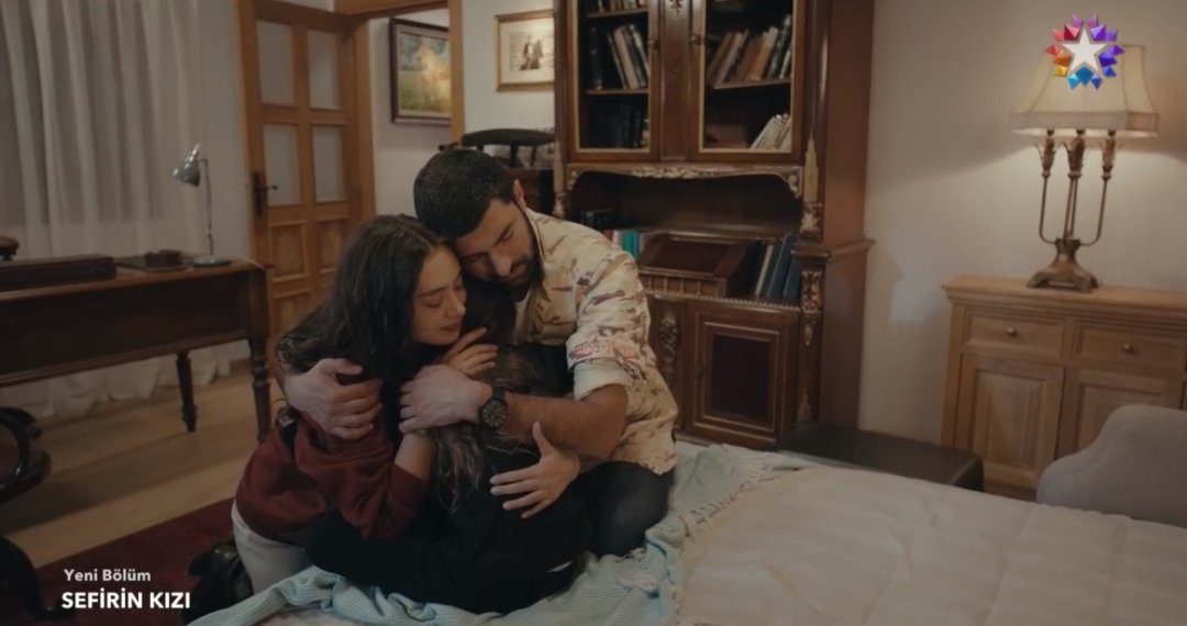 t_kalbi's tweet photo. "Benim iki tane evim ama tek bir ailem olacak.."

#SefirinKızı  #Destan https://t.co/YS3k1OlTRf