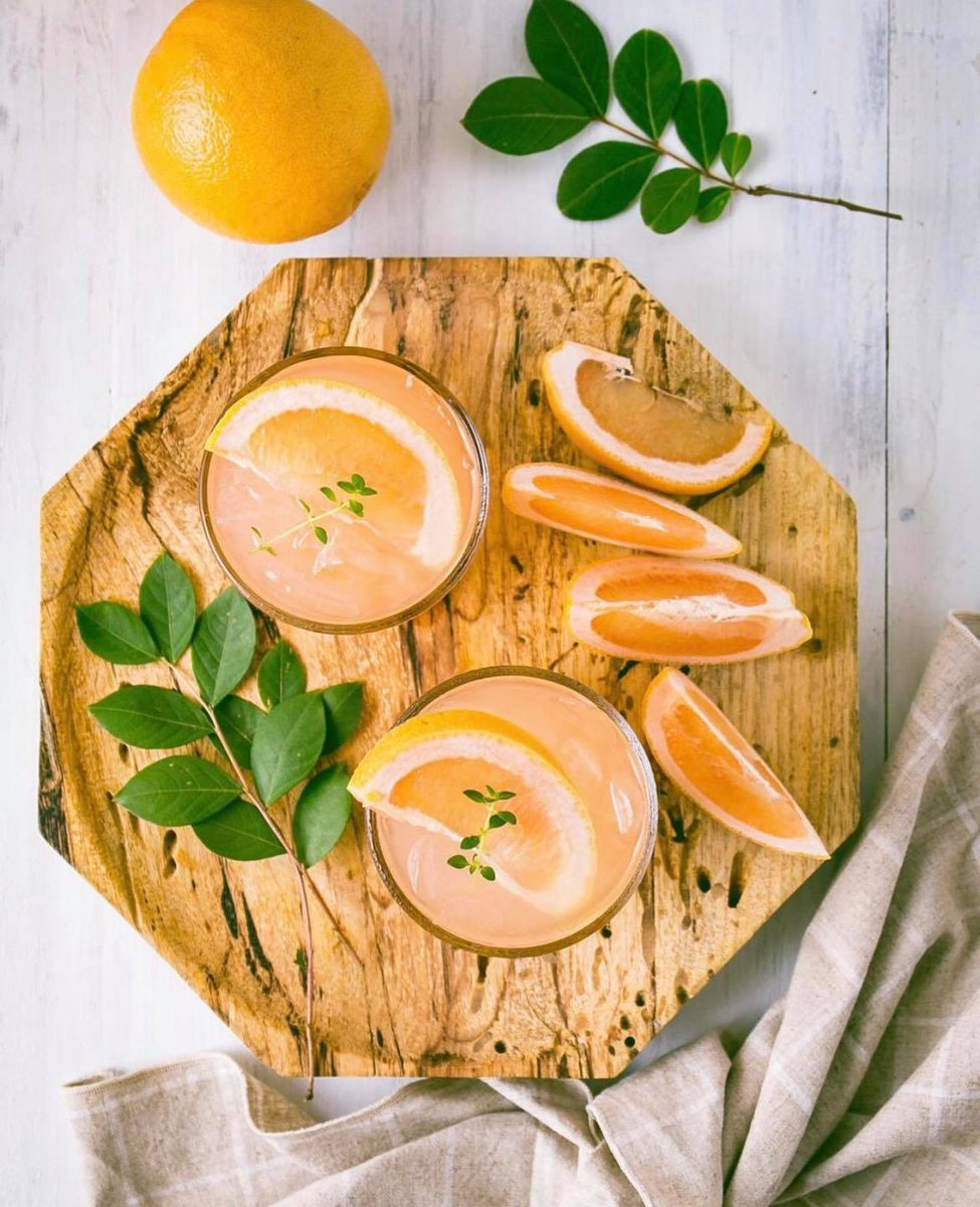 Cointreau (@cointreau_us) on Twitter photo #MargaritaMonday inspiration brought to you by <a href="/sipwithme_/">Sip With Me</a>: The Orange Margarita.
--
1 oz Cointreau
3 oz fresh-squeezed orange juice
2 oz silver or blanco tequila
1 oz fresh squeezed lime juice
0.25 to 0.5 oz simple syrup (depending on your preference) #MargaritaMonday inspiration brought to you by <a href="/sipwithme_/">Sip With Me</a>: The Orange Margarita.
--
1 oz Cointreau
3 oz fresh-squeezed orange juice
2 oz silver or blanco tequila
1 oz fresh squeezed lime juice
0.25 to 0.5 oz simple syrup (depending on your preference)