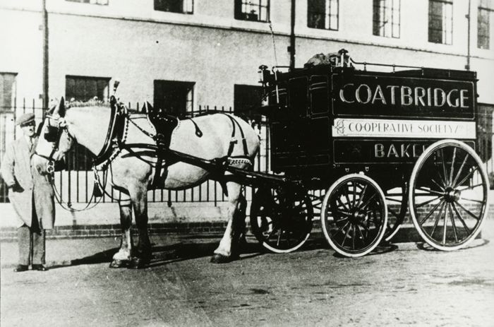 williamhenryuk's tweet photo. Old photo of nearby Coatbridge co-op, little did they know that in 2020 we'd be delivering with robots. Order online and receive your groceries within 2 hours! available from participating stores at https://t.co/jvluryENV9 
@JackieBakerCoOp https://t.co/zR6Dtu4Hhh