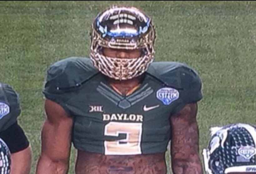 aboyNeal's tweet photo. Who’s the most intimidating football player of all time?   
Like- Derrick Henry 
Retweet- AJ Neal 
Reply- Shawn Oakman https://t.co/uTPAvQaK1R