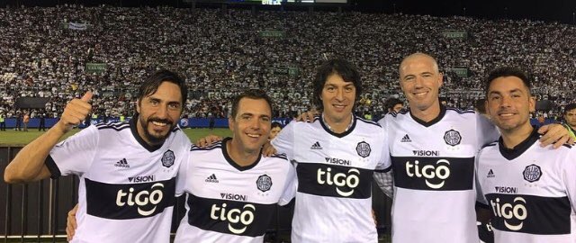 Lastimosamente el fútbol no tiene memoria, pero como hicieron jugar al Olimpia estos 5 yo no me olvido nunca ! 
Gracias totales !