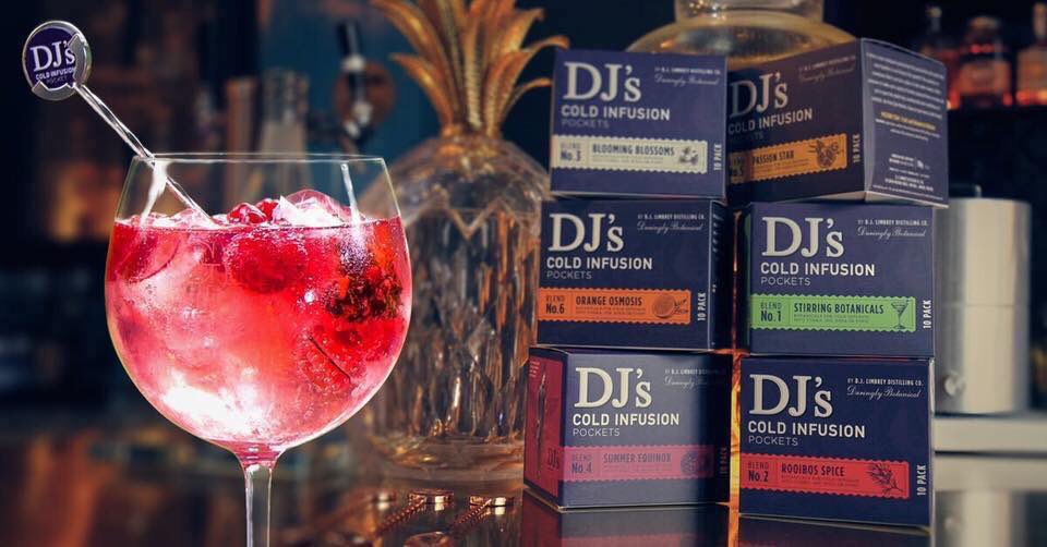 DJsColdInfusion's tweet photo. Enjoying a delicious start of the week with a refreshing DJ’s. Just add to gin, vodka or tonic, stir and sit back and enjoy! 🍸
https://t.co/BouTymMGW9
#ColdInfusion #ColdInfuse #Cocktails #Cocktailsathome https://t.co/wnWZJxlOs7