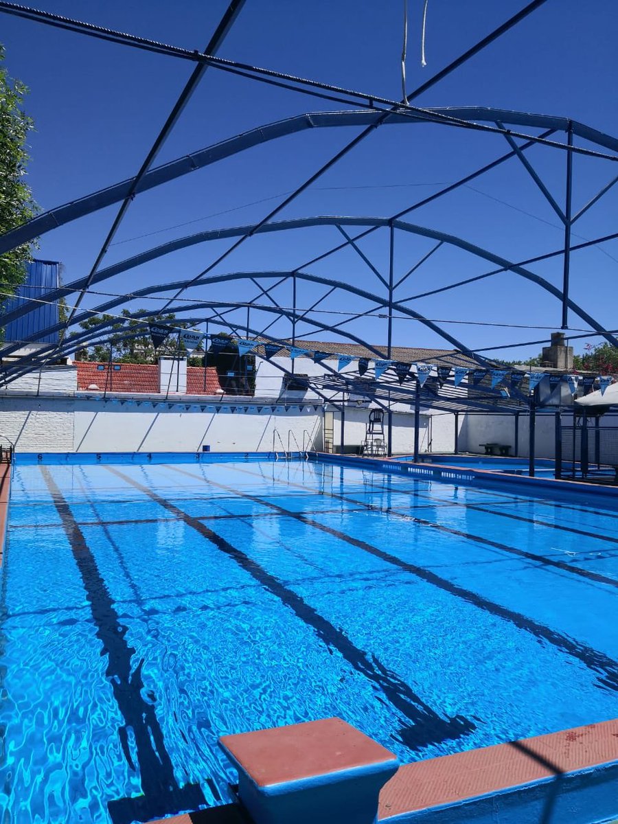 CalibertadClub's tweet photo. #VolvemosConLaPile
🏊🏻♀️ La pileta de Liber se vuelve a llenar. El lunes 2/11 volvemos con las clases. Informes e inscripciones, de lunes a viernes, de 10:00 a 13:00 o de 15:00 a 19:00. Será por orden de llegada hasta completar cupo.
💙 Volvemos al agua, te esperamos.
#VamosLiber https://t.co/5wfLZCNNG4
