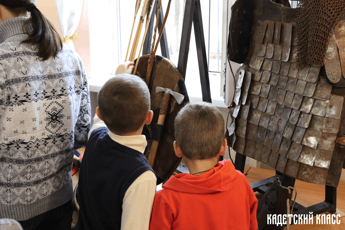 monuspennmsk's tweet photo. Кадетский Класс: место, где ставят большие цели и играют в серьезные игры
https://t.co/ZmbDeayV7B

#СвятоУспенскийМужскойМонастырьНаИстокеДона #КадетскийКласс #Новомосковск #ИсторическоеМоделирование https://t.co/5lG8ArQCG8
