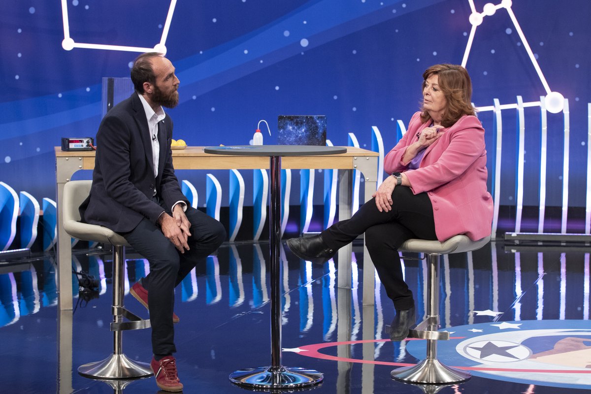 “La principal ventaja del uso de nanopartículas en la biomedicina va a ser la medicina personalizada y sustituir la quimioterapia” María Vallet #ÓrbitaLaikaDiminuta https://t.co/7i9UeSZIVu