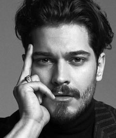 lartinidade's tweet photo. Yes or No

#ÇagatayUlusoy #EbruŞahin https://t.co/hnzPSWwiTO