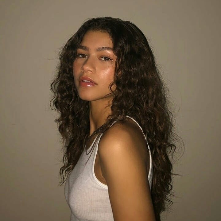 shotsinworld's tweet photo. zendaya https://t.co/70FL8HUm7Y