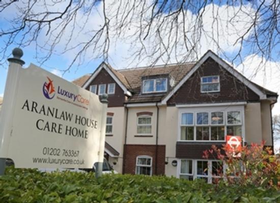 FreneticFoxProd's tweet photo. We are delighted that residents of Aranlaw Care Home in  #Bournemouth, Trinity Manor Care Home in #Sherborne, Trafalgar Residential Care Home and Queen Charlotte Care Home in #Weymouth will be whisked off to the seaside from the comfort of their own room! https://t.co/O8DFXq8rXU