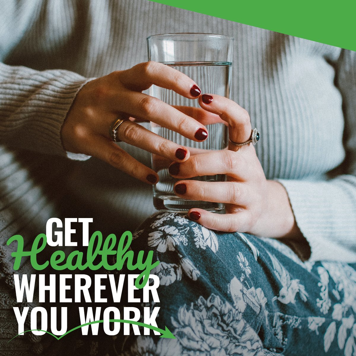 GetHealthy_Work's tweet image. Make water your drink. A glass of water by your
desk and scheduled water breaks can help you
avoid unhealthy drink choices, and help you to
not confuse hunger and thirst. 
HOT TIP🔥: Add fruit or vegetables to your jug of water for extra flavour! 🍋 bit.ly/2BzbWpc
