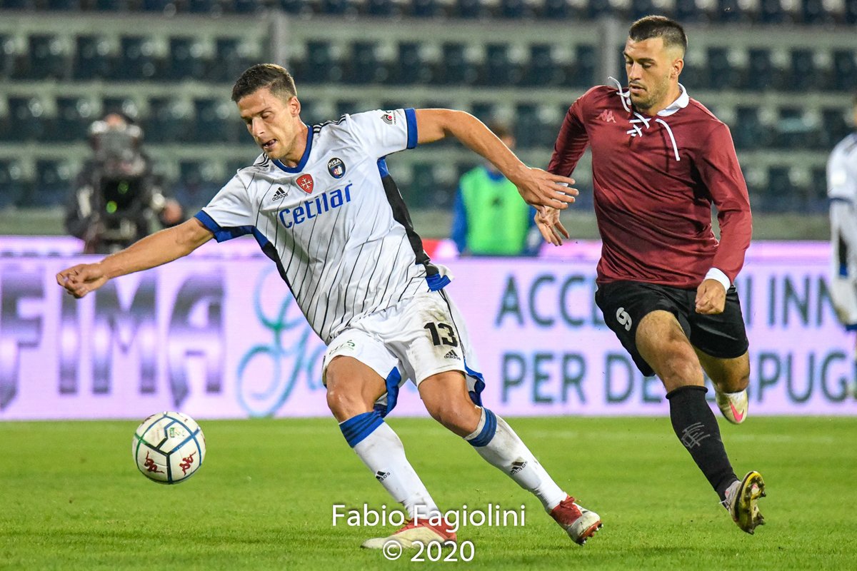 TuttoPisa's tweet photo. Domani alle ore 15.00 Pisa impegnato in Coppa Italia a Chiavari contro l'Entella (immagini ed interviste in serata alle ore 21.00 durante "Il Neroazzurro"). #Calcio #coppaitalia #entella #entellapisa #entellapisacoppaitalia #formazionepisa #formazioniente https://t.co/GKfrfw7cZz https://t.co/MAh3OrMEoF