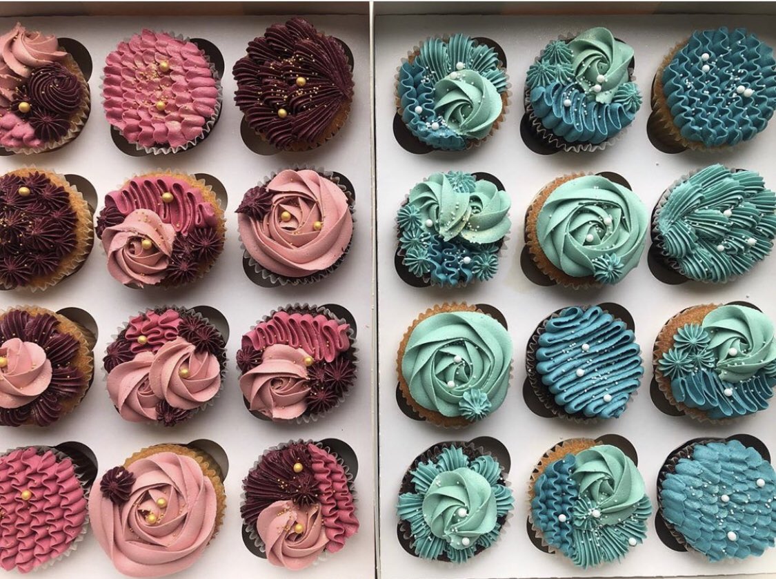 ennahscakes's tweet photo. another day.. more cupcakes x https://t.co/CjXJSThYM7