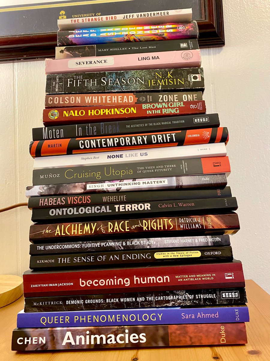 erinpriorr's tweet photo. Just submit my fields paper and I have never in my life felt more exhausted and relieved. Please appreciate this fat stack that helped me say a lot of weird shit 🙌 https://t.co/cbni5qsKA2