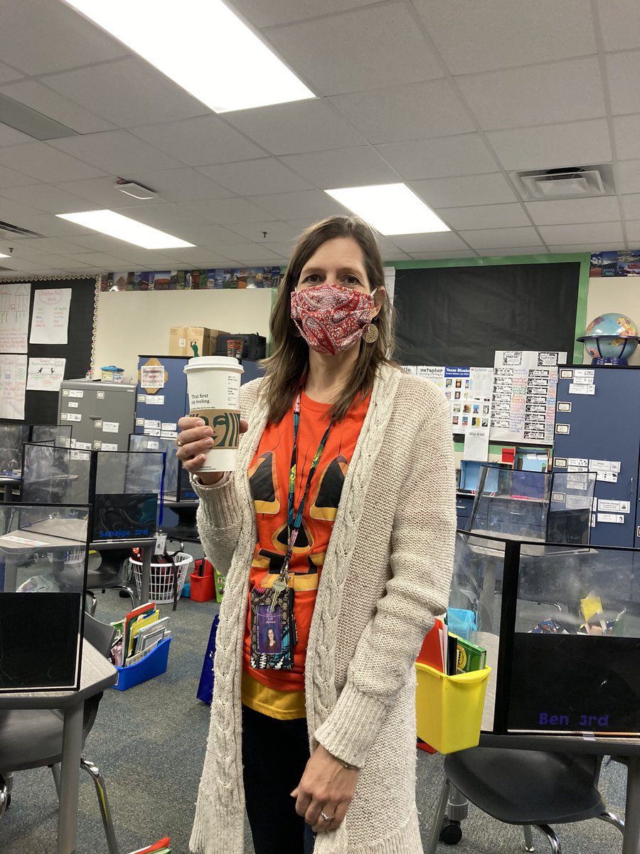 Lori Jackson tweet media