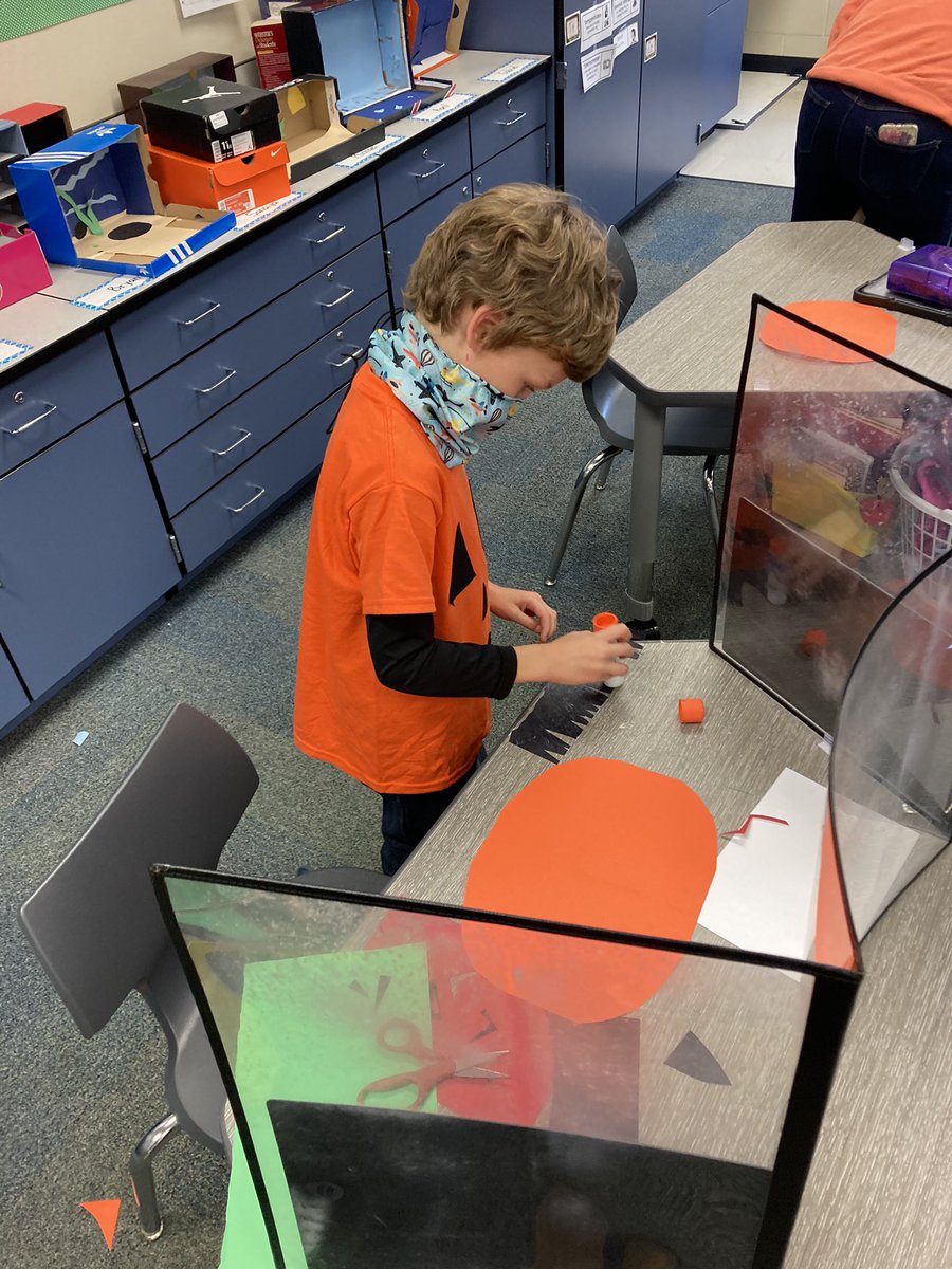 Lori Jackson tweet media