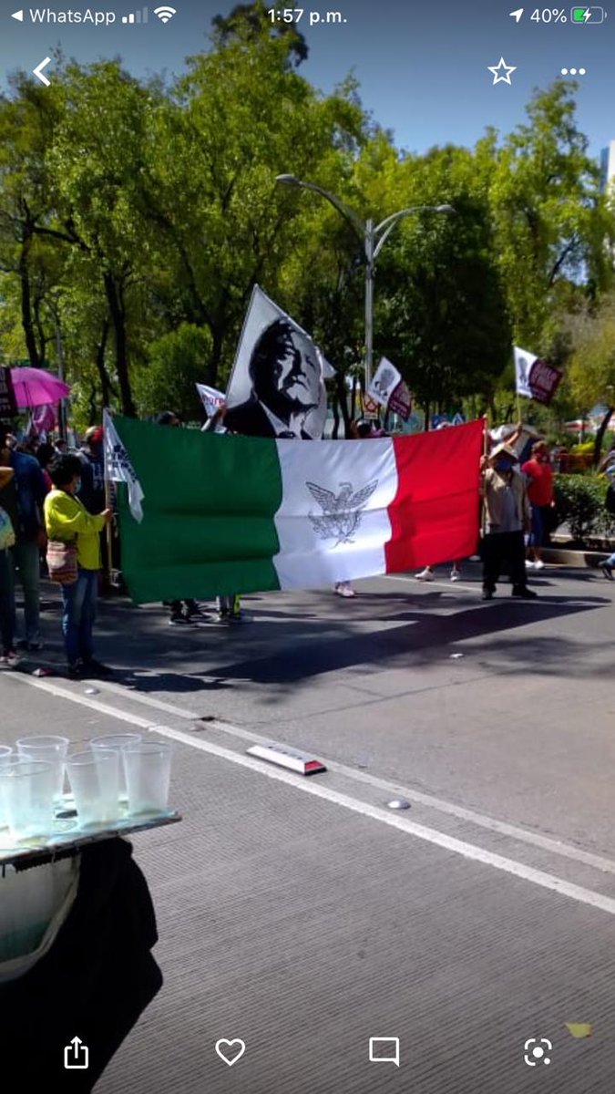 JuanCarM17's tweet photo. Esto es un delito grave @M_OlgaSCordero cambiar nuestro escudo nacional, en qué país estamos por favor!!!!! @senadomexicano 
@LillyTellez 
@VeroDelgadilloG 
@minervahdezmx 
@TMartinDelCampo 
@FeliFerMacias 
#FRENA
#MarchaDelHumillon 
#marchadelchillon https://t.co/YitezDfxLF
