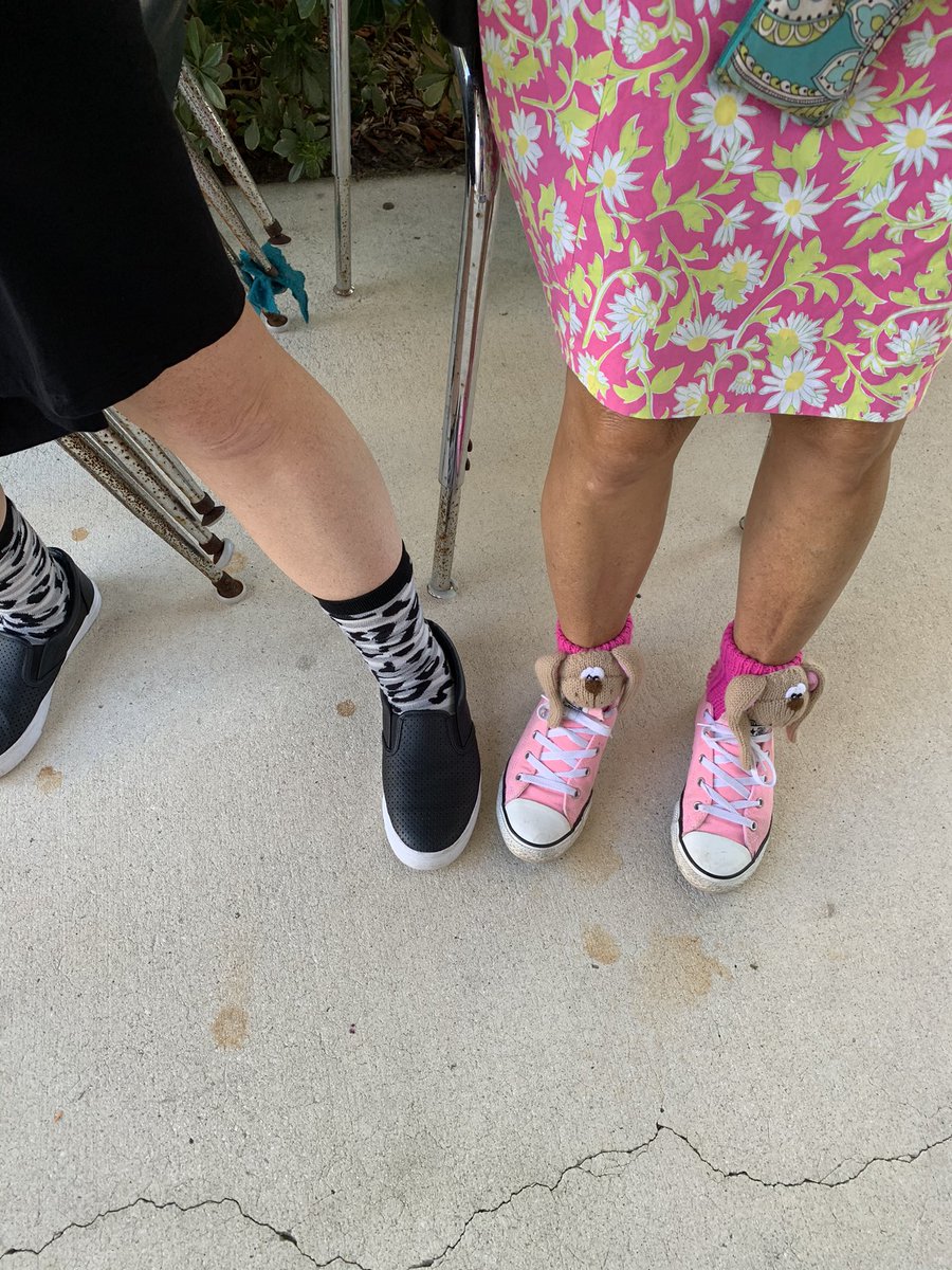 camarokris4's tweet photo. Red Ribbon Week, Day 1...Crazy Sock Day! ♥️@LPE_Okell @philippreddy @KyliePelton @mlambrou88 @LPE_Okell @joanhartson @MissPE11  #RedRibbonWeek2020 https://t.co/fgQ61nkAzc
