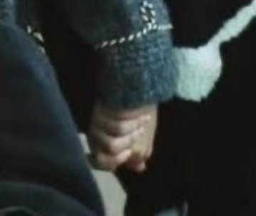 vmin holding hands