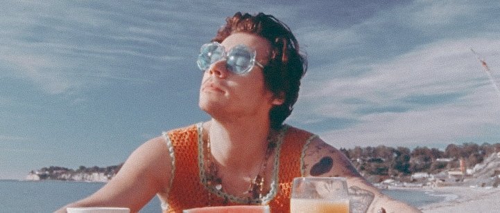 hrystlt's tweet photo. harry styles • fine line era. https://t.co/yoOhvSU0Ue