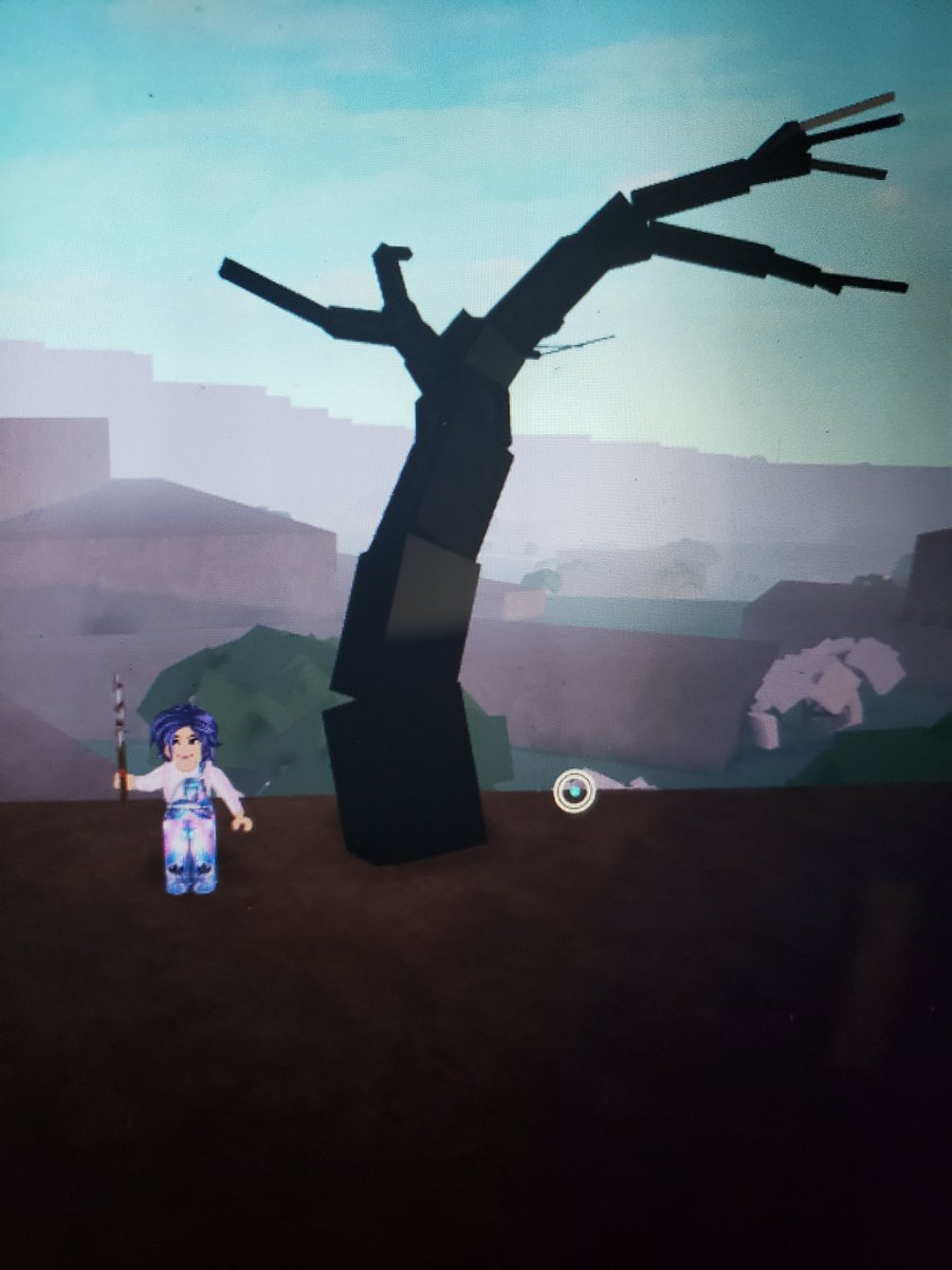 dawn116721's tweet photo. @CodePrime8 I finally found one!! #spooktree #lumbertycoon2 https://t.co/ia2U2c0Yk3