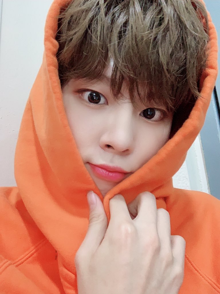 wseokist's tweet photo. Happy birthday to my lovely baby, my dearest, my biggest love and heartbreak, Kim Wooseok ❤

#영원히_함께있을_Beautiful_김우석
#Happy_25th_Wooseok_Day
@KWS_official_ https://t.co/Eoy8bJALwk