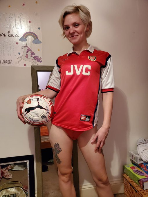 Most you horny guys should appreciate this including you Spurs fans 😈 https://t.co/XrKsgydxGZ<a href="/tag/sweet"class="tags"><span>#sweet</span></a><a href="/tag/sexy"class="tags"><span>#sexy</span></a><a href="/tag/red"class="tags"><span>#red</span></a><a href="/tag/petite"class="tags"><span>#petite</span></a>