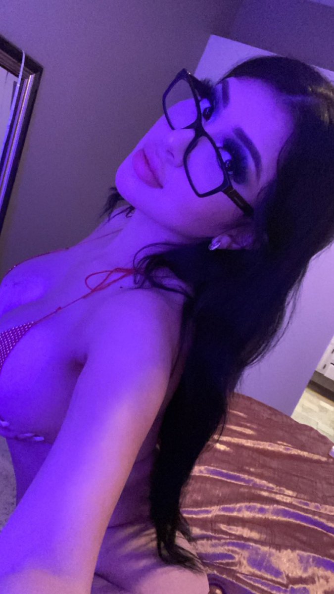 🔄 RT Si quieres verme Desnuda 😈🙏
Clic en mi link Contenido Exclusivo 🔞
🔥 linktr.ee/ChicasOnlineFB 🔥
