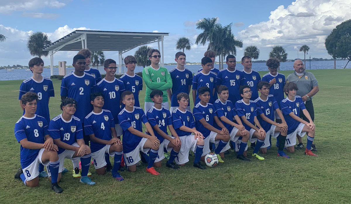 Tarponsoccer's tweet photo. Good looking group of young men. https://t.co/1pd9chw3Dk