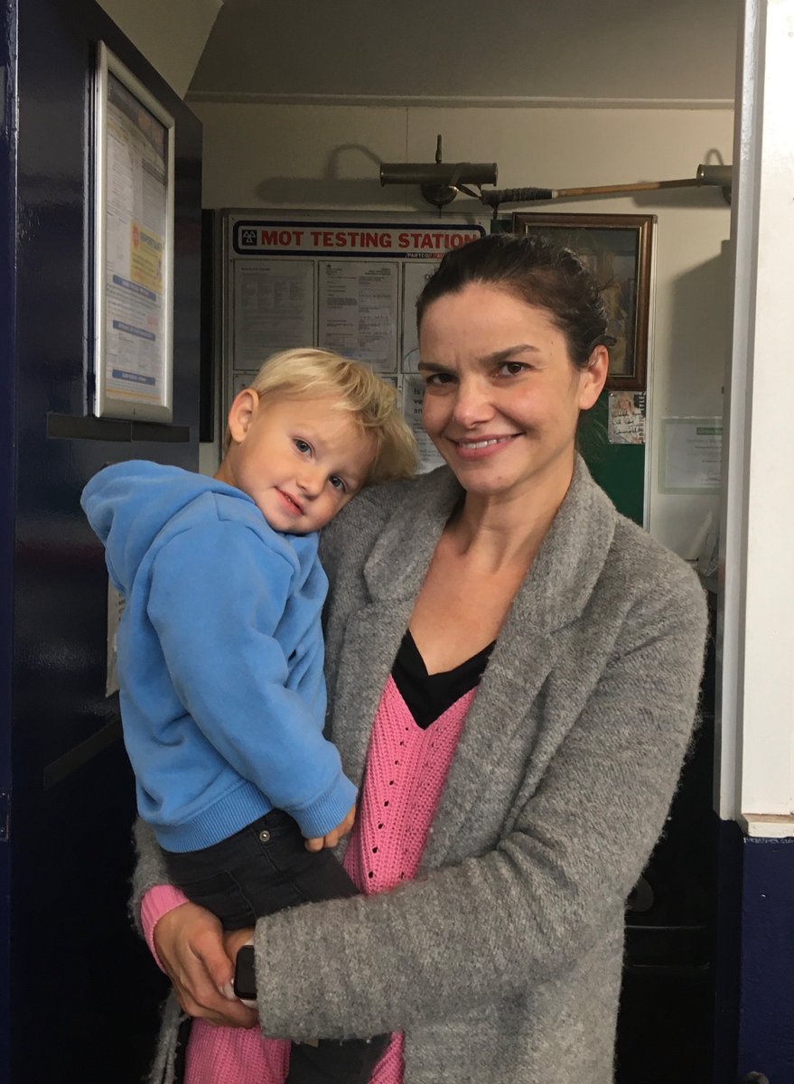 Ms Kemp says “Family friendly garage, thanks guys”!
#portslademot