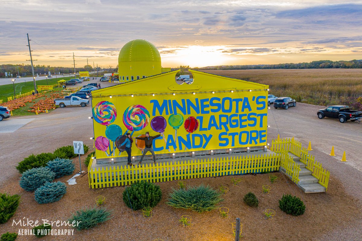 MikeBremer's tweet photo. Have you been to Minnesota’s Largest Candy Store in Jordan? If you’ve got a sweet tooth there is no better place! 

#Candy #JordanMN #MN #Minnesota #Mavic2Pro #DJI #Drones #dronestagram https://t.co/IjWWjlIKFm