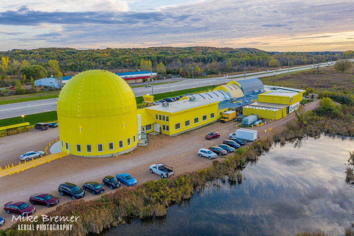 MikeBremer's tweet photo. Have you been to Minnesota’s Largest Candy Store in Jordan? If you’ve got a sweet tooth there is no better place! 

#Candy #JordanMN #MN #Minnesota #Mavic2Pro #DJI #Drones #dronestagram https://t.co/IjWWjlIKFm