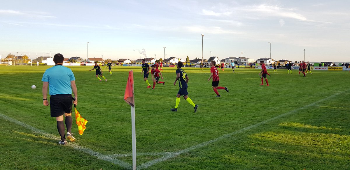 leintaeler's tweet photo. Sportanlage am Hülenberg - FV Sontheim-Brenz - TSV Weilimdorf 4:0 (Landesliga Württemberg Staffel 2, 25.10.2020)

#groundhopping, #nonleague, #landesliga, #7liga, #sontheim, #stuttgart, #weilimdorf, #hülenberg, #sontheimanderbrenz, #fvsontheim, #tsvweilimdord, #fvsontheimbrenz https://t.co/EspiQps7El
