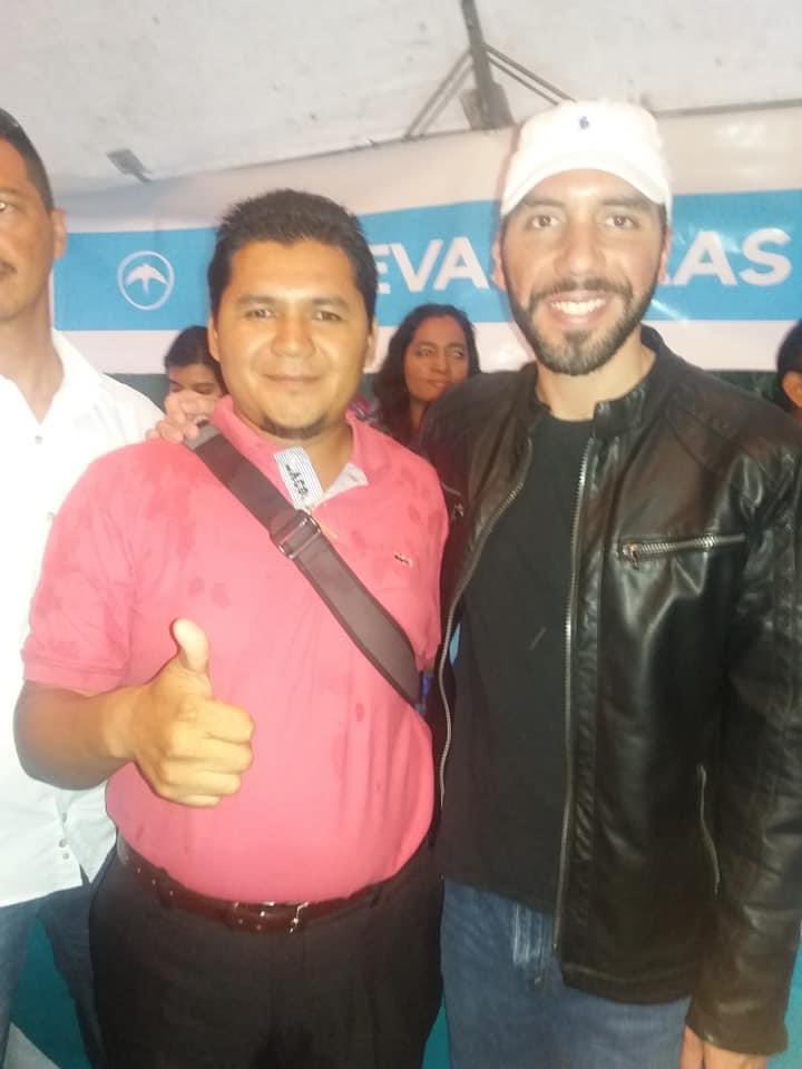 OscarCortezNI's tweet image. Son 3 años ya que las @nuevasideas siguen haciendo historia, hoy estamos más cerca de nuestra gente, hoy estamos aquí, trabajando por nuestra gente.

#MotivosParaCreer
#Operacion2021
#OscarCortez
#Casilla4