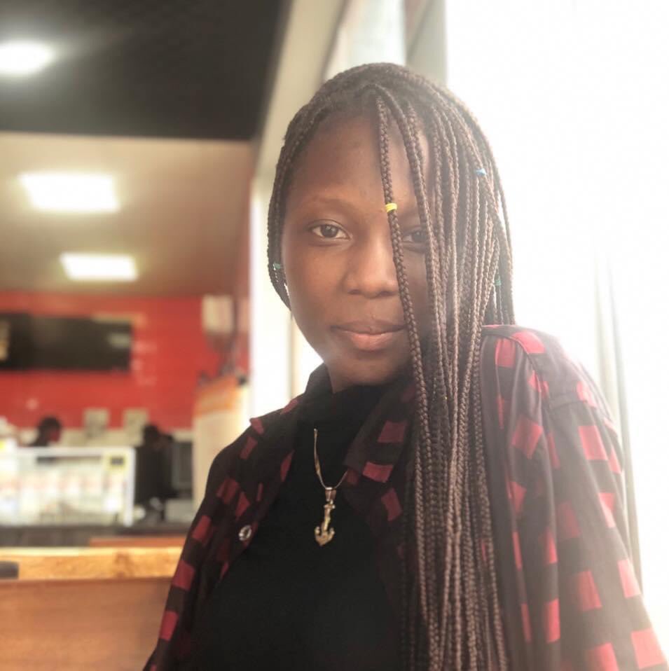 shank_comics's tweet photo. JUST IN: PLS RT!!  Her life is in Danger! Adebayo oyiza-@0yiza got kidnapped at Okene, Kogi state on her way to get treatment this afternoon. The kidnappers are demanding a ransom of 100m. Wtf?! 
#RescueOyiza  @segalink @PoliceNG . https://t.co/qpMc5M8oUv