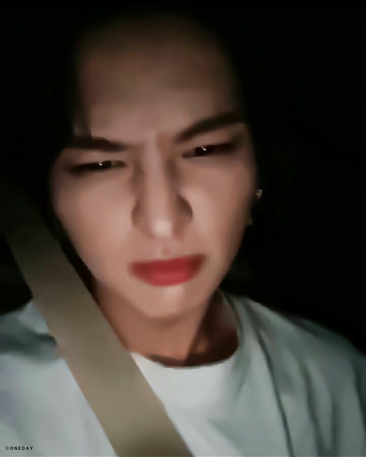 twnpilots's tweet image. ㅤ  ㅤ  ㅤ  ㅤ   
─┈ ＃ (α.)cıonα que o 𝘁𝗵𝗲 ㅤ  ㅤ𝗺𝘂𝗹𝗲𝗾𝘂𝗲𝘇 vαı encostαr 
٬ 𝗰𝗵𝗮𝗺𝗮 que é rαve nα prαıα ١ ⛱️
ㅤ  ㅤ