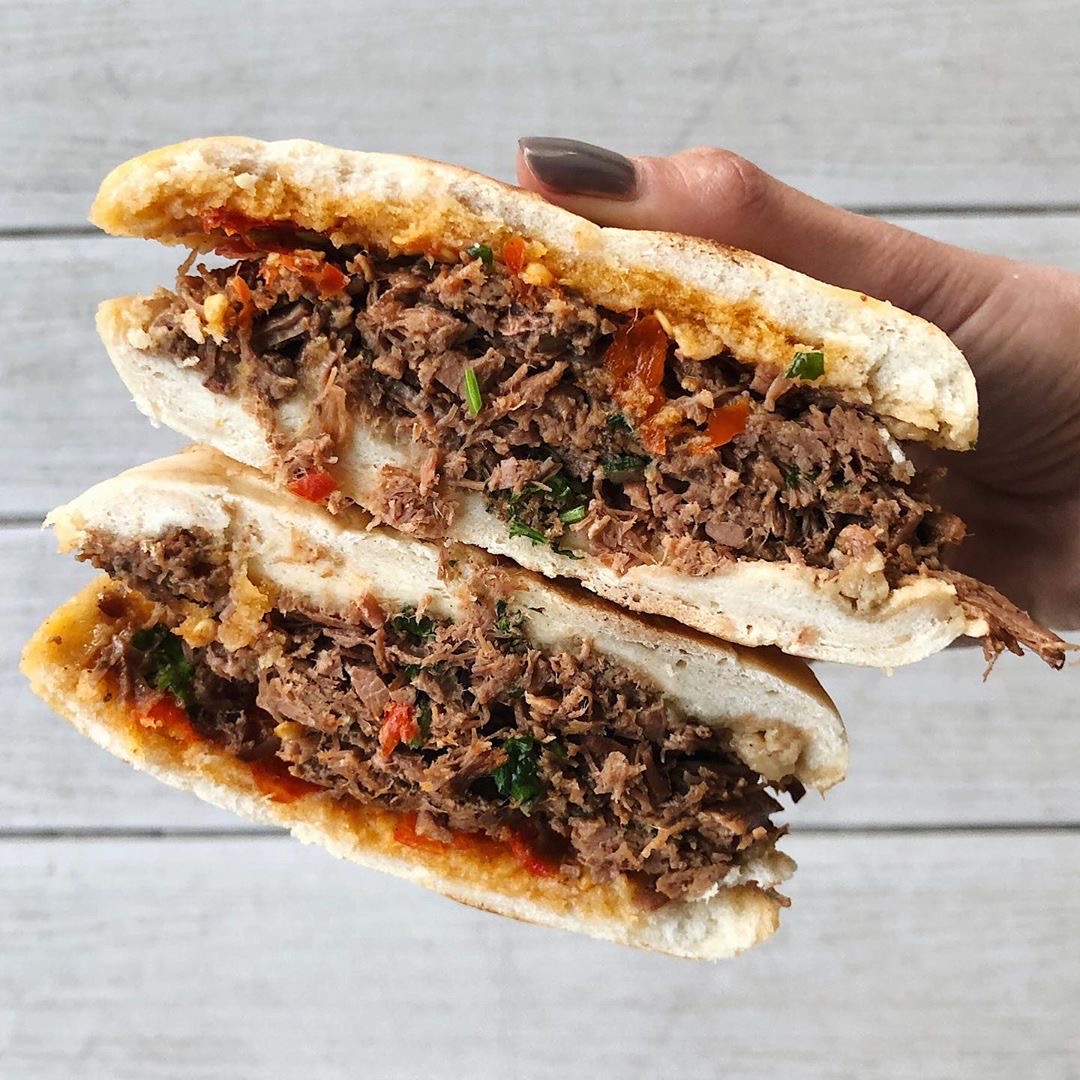 fabfoodchicago's tweet photo. @thehanburgerchi puts their own spin on roujiamo aka Chinese hamburger... a street food favorite. Ingredients include slow-cooked protein, chili paste, spices, and more. // 📷: fourstarfoodie // 😋  #fabfoodchicago Neighborhood: River West FAB TIP: Vegetarian version available. https://t.co/R8TonuS96F