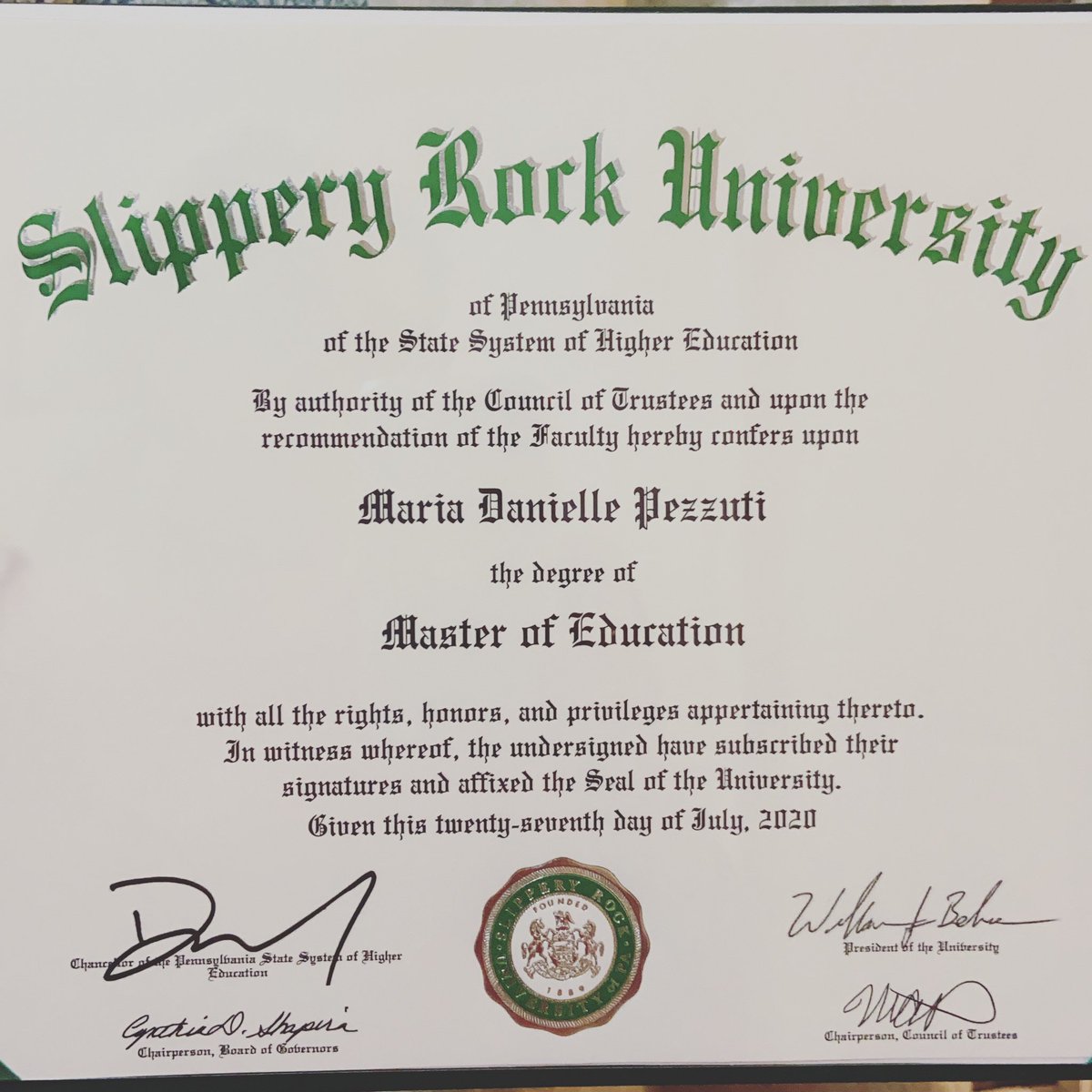 its_me_MissP's tweet photo. Officially official now! #Masters2020 #AmplifyOurLearning 👩🏽‍🏫👩🏽‍🎓 https://t.co/YkW6JmqDSr
