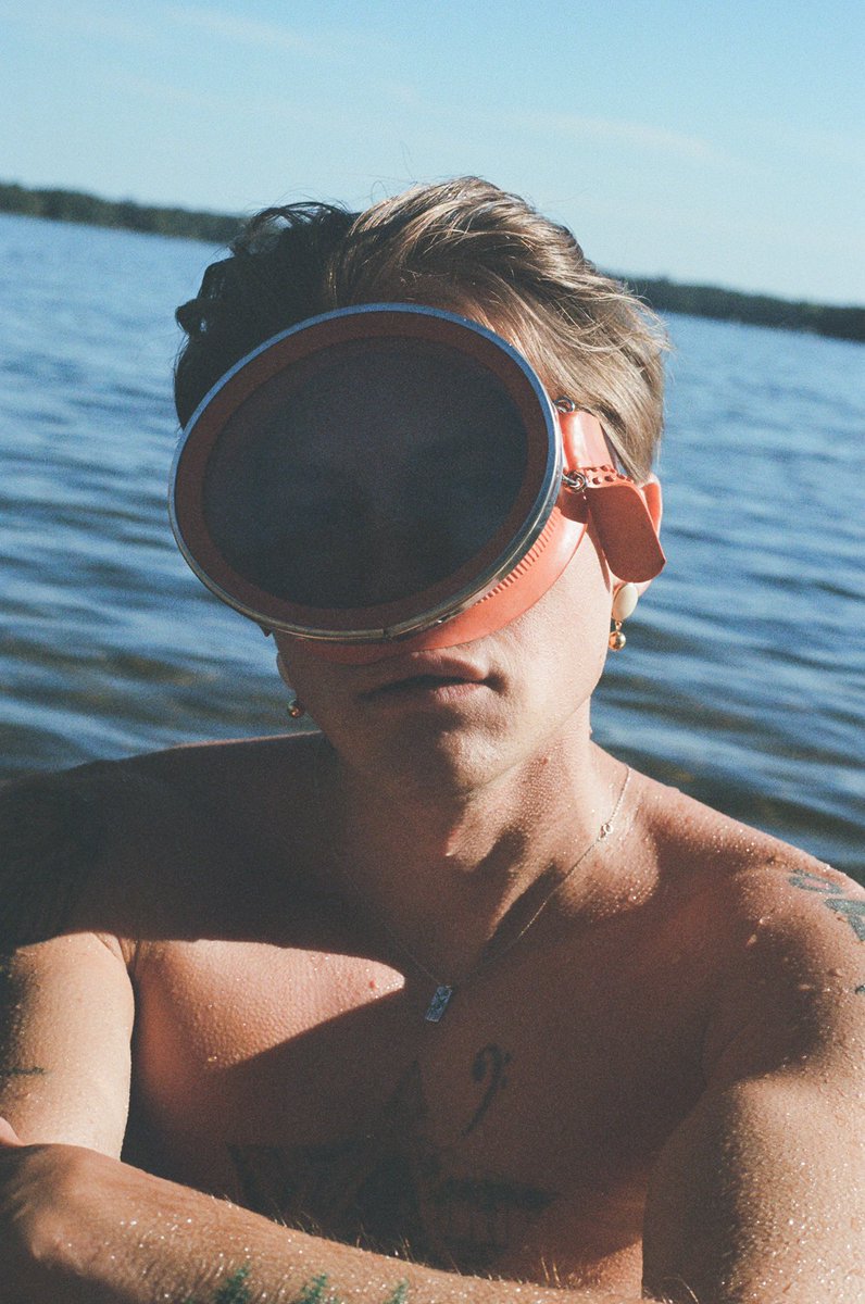 lostboycrow's tweet photo. Summer is not over until this next song is out. I don’t make the rules.

Friday ☀️ https://t.co/fgpbfuGYR3