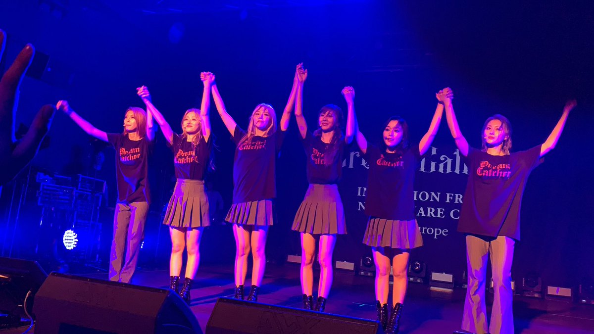 JulySysy's tweet photo. it's October 27th.... @hf_dreamcatcher a year ago... I miss you.... #Dreamcatcher #invitationfromnightmarecity #Milan https://t.co/blnZ5acRq1