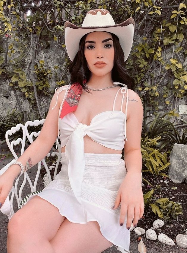kimlovepy's tweet photo. @KimLoaizaPy KIM X SHEIN COLLECTION https://t.co/VJfMSMLEUx