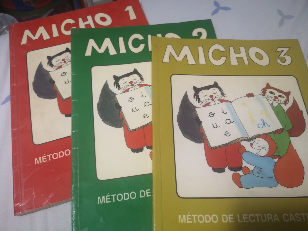 Fulgen_Js's tweet photo. @AndaRusita 🤣 Yo incluso llegué a comprarme el tercero ya bastante crecidito para tener la colección completa, y plastifiqué los otros. Ya no se hacen cosas tan simples y tan efectivas. Somos hasta afortunad@s 🤓 https://t.co/Jpw8usxPsG
