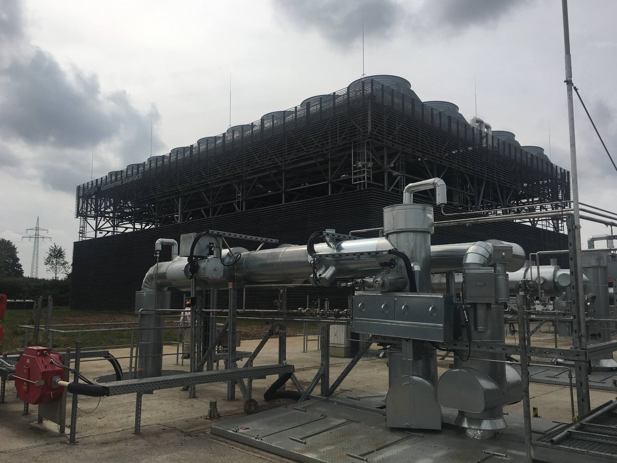10/A lot of folks picture flash plants when geothermal is mentioned, which can have emissions. But modern geothermal is emission free binary cycle plants. No steam plumes, no emissions.How it started:             How it& #39;s going: