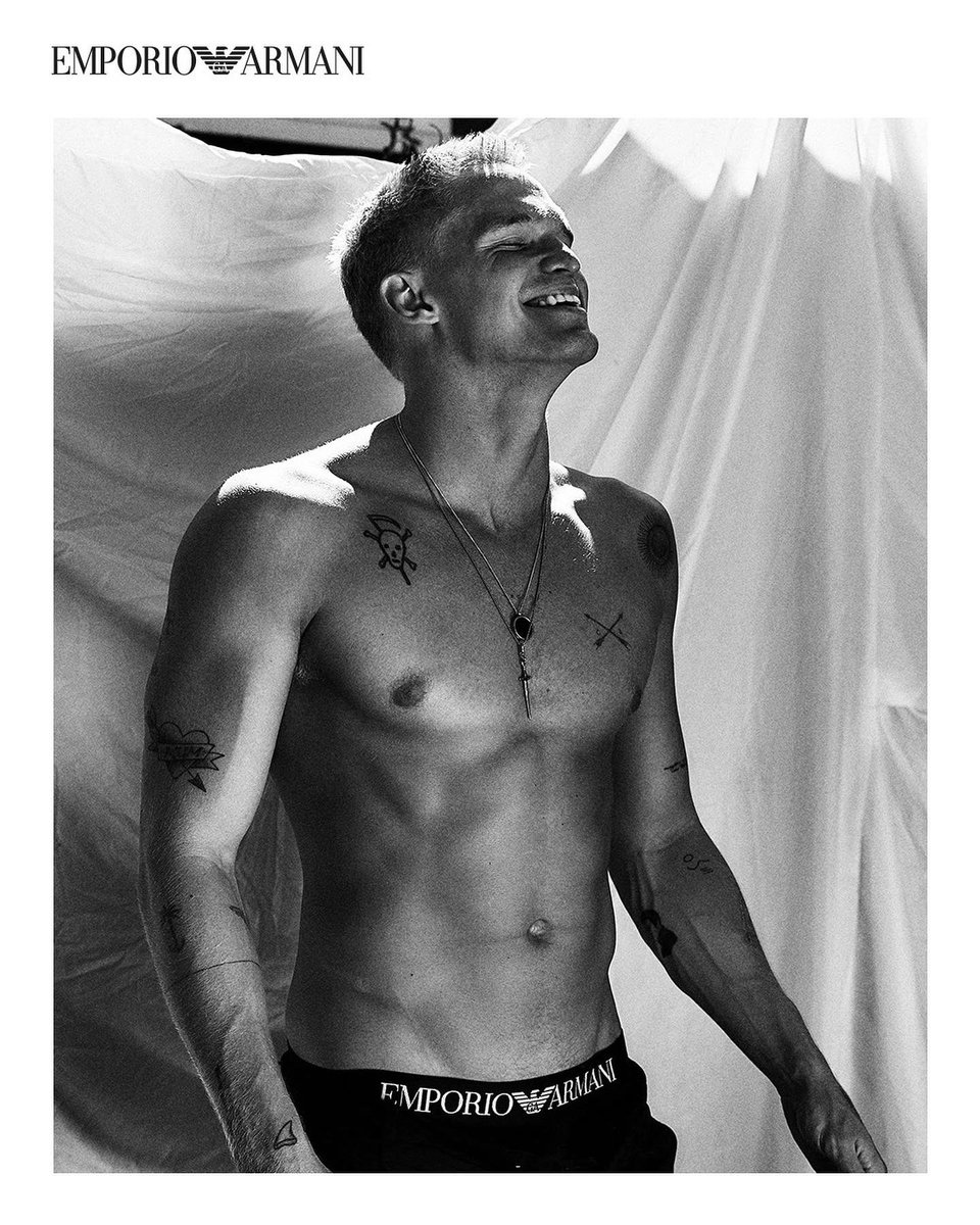 CodySimpson's tweet photo. In my element for @emporioarmani underwear. #ad https://t.co/fZPykqKeB5