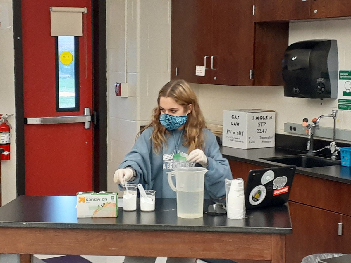 mrskinkela's tweet photo. Young scientists testing out chemical and physical changes. Ss were so happy to get back to hands on experiments. #chemmatters  @stormsullivan85 https://t.co/bxj2vmUmxa