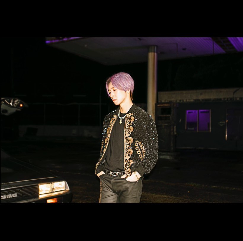 ClubHOT_intl's tweet photo. 🇵🇹💙 Fotos conceituais do novo comeback do Woohyuk

🇬🇧💙 Concept photos from Woohyuk's upcoming comeback

#에이치오티 #에쵸티 #HighFiveOfTeenagers #ForeverHOT #WhiteAngels #ClubHOT #장우혁 #張佑赫 #JangWoohyuk #Woohyuk #Woohyuk35  #럽 #Love #SHE https://t.co/An9ee6KD10