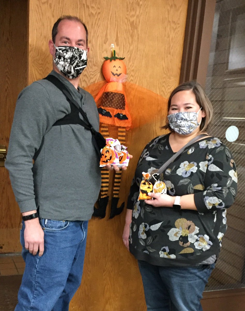 akchild's tweet photo. Thank you Colin and Kirsten for the sweetest Halloween treats for our students! 🎃 https://t.co/DksIctpDKx
