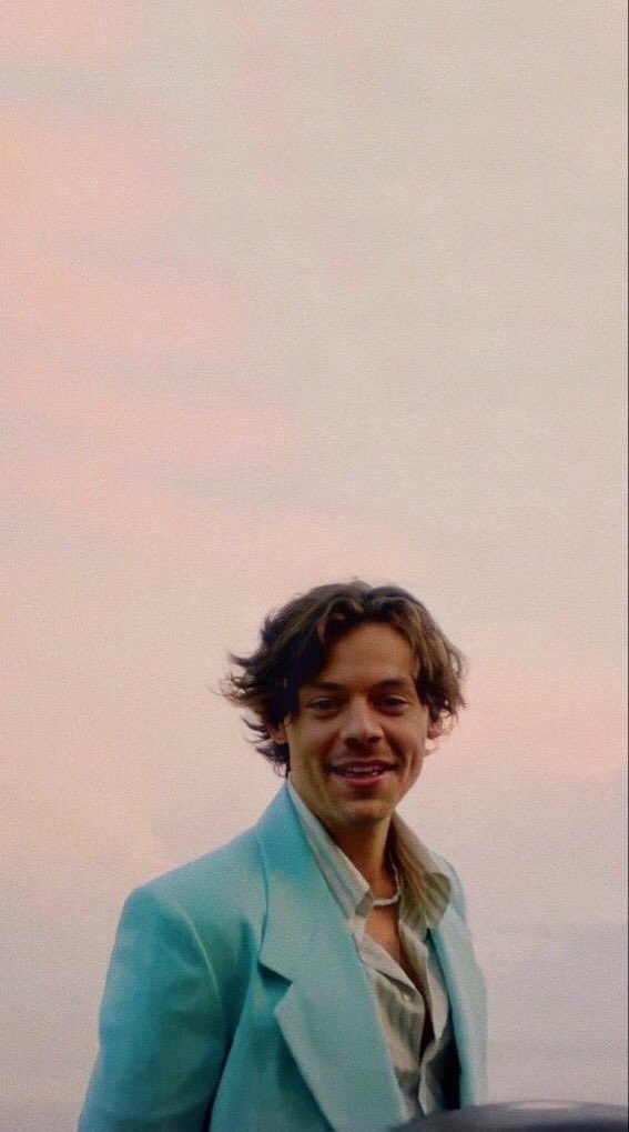 golden wallpapers i found; a very short thread