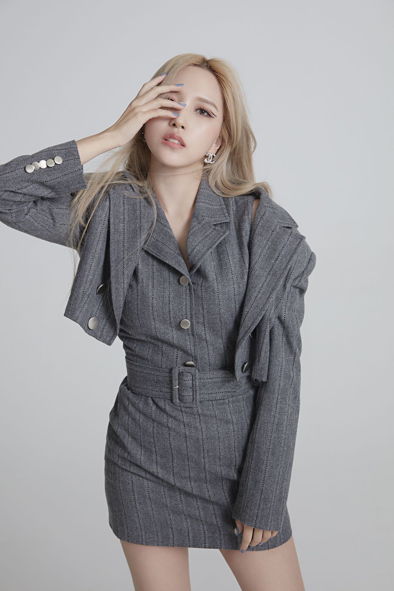 Misa ᴗ Jypetwice Twice X Seventeen Magazine Individual Style Pics For I Can T Stop Me Sana Jihyo Mina T Co 64btdvinm1 Twice 트와이스 Jypetwice T Co H7mfl4opin Twitter